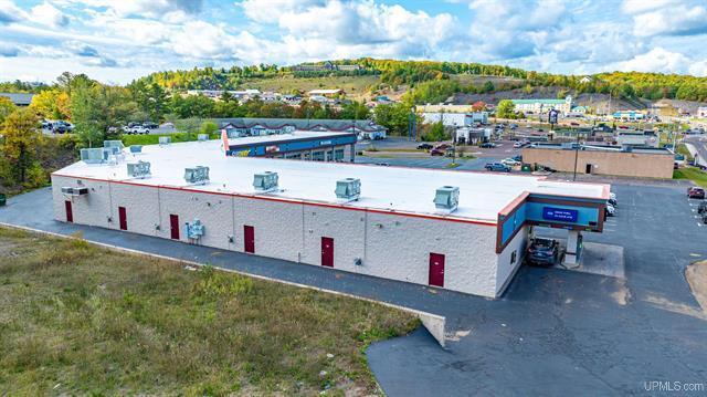 More Photos Of 901 Razorback Dr, Houghton Storefront For Sale