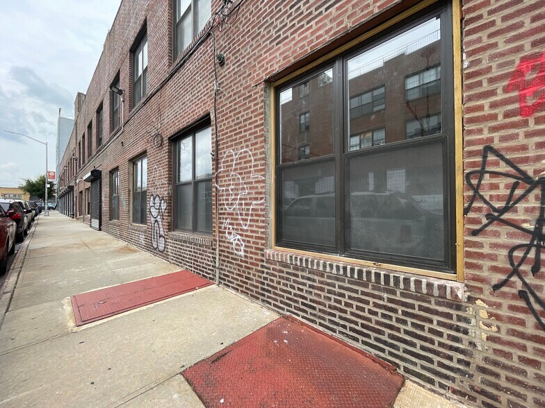 More Photos Of 55 Meadow St, Brooklyn Manufacturing For Lease