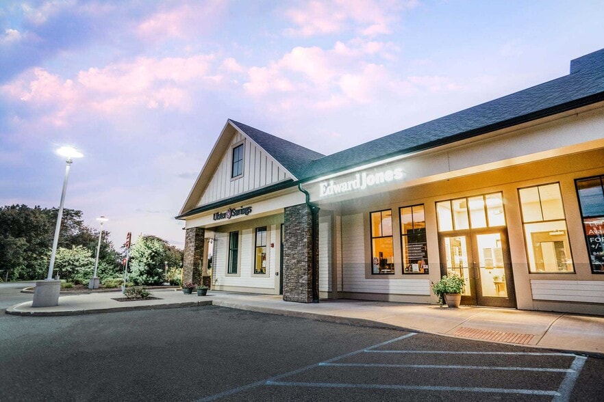 Primary Photo Of 1571 Ulster Ave, Lake Katrine Office For Lease