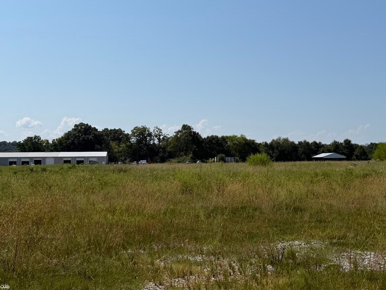 More Photos Of 145 Arena Dr, Cleveland Warehouse For Sale