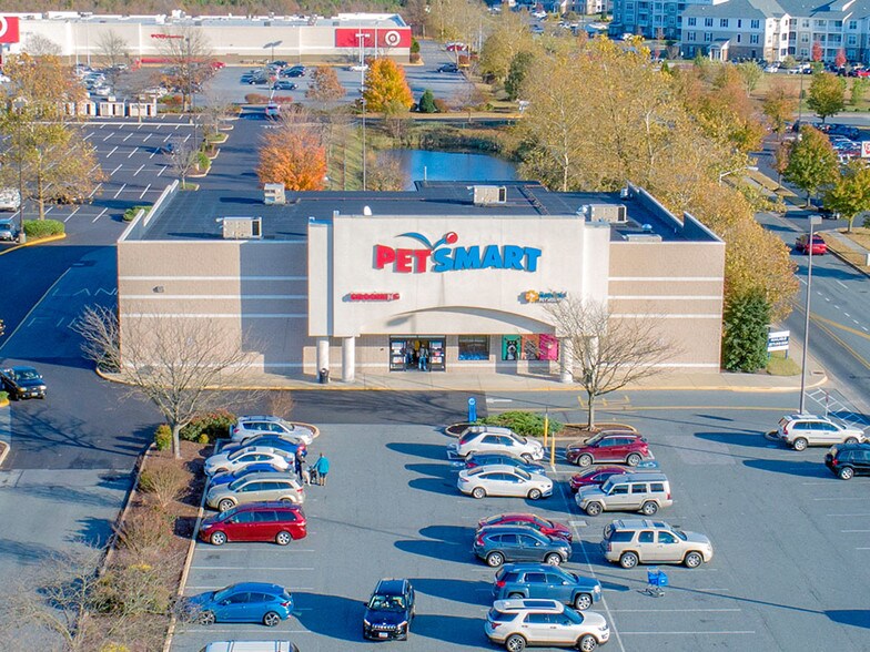 More Photos Of 105 E North Pointe Dr, Salisbury Freestanding For Sale