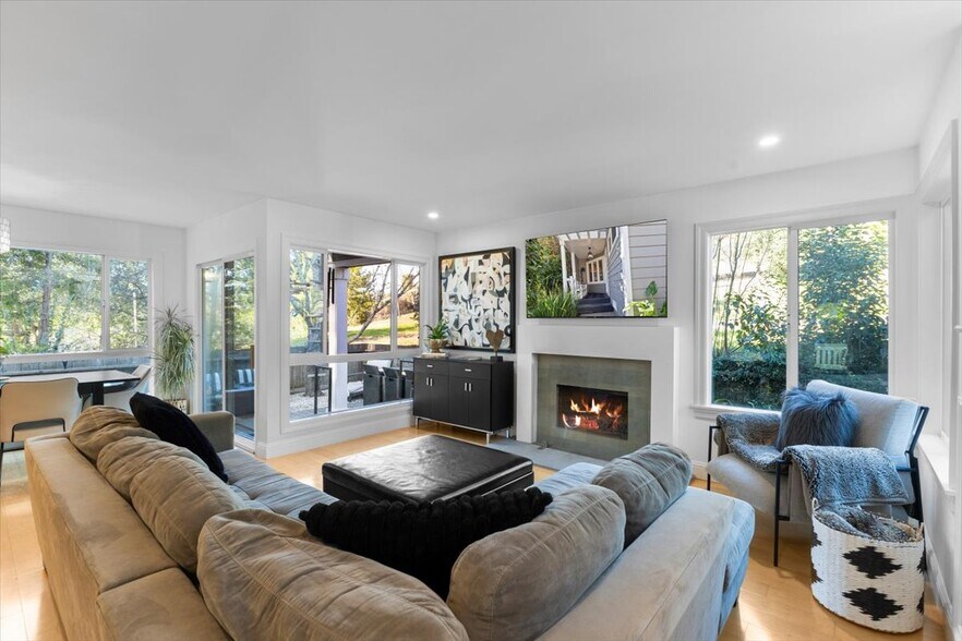 More Photos Of 1337 Creekside Ct, Healdsburg Multifamily For Sale