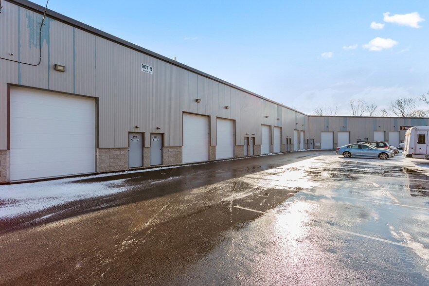 More Photos Of 907 North St, Randolph Light Distribution For Lease
