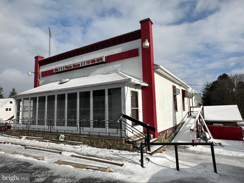 More Photos Of 15083 Summit Plz, Blue Ridge Summit Restaurant For Sale