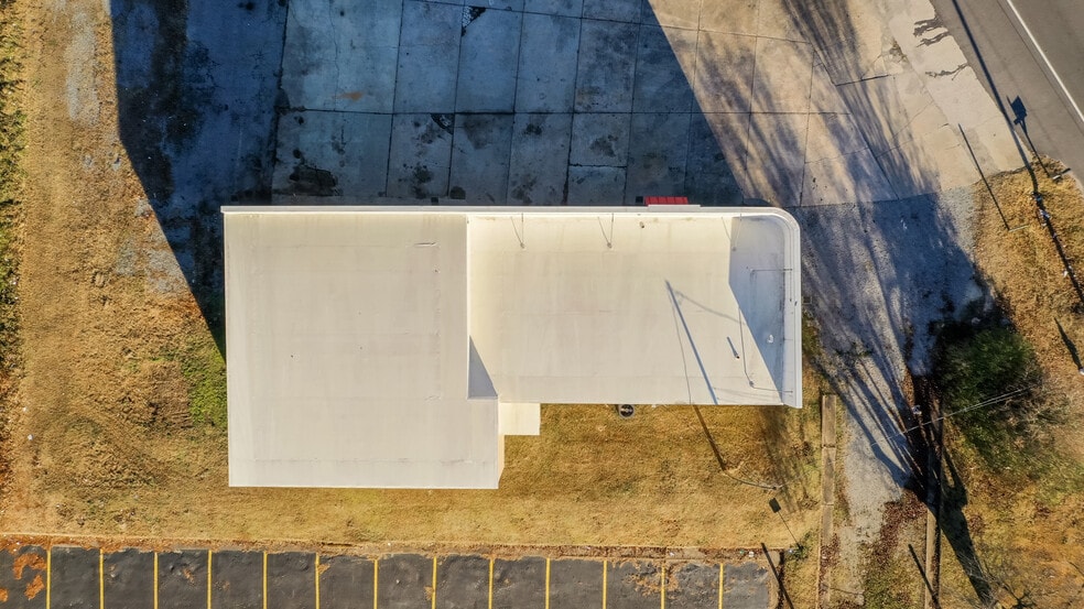More Photos Of 811 W Constance Rd, Suffolk Flex For Sale