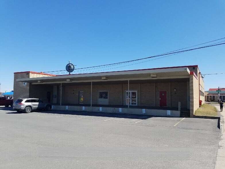 More Photos Of 2 W Park Ave, Dubois Office For Sale