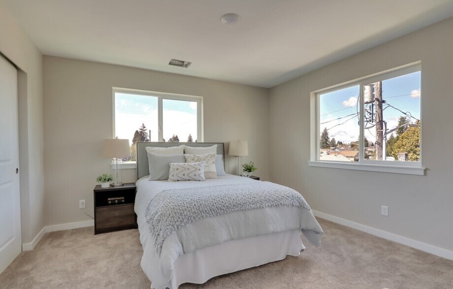 More Photos Of 234 S 70th St, Tacoma Apartments For Sale