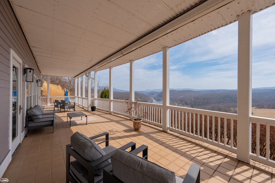 More Photos Of 125 River Ridge Dr, Pearisburg Hospitality For Sale