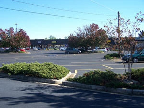 More Photos Of 1010-1040 York St NE, Aiken Unknown For Lease