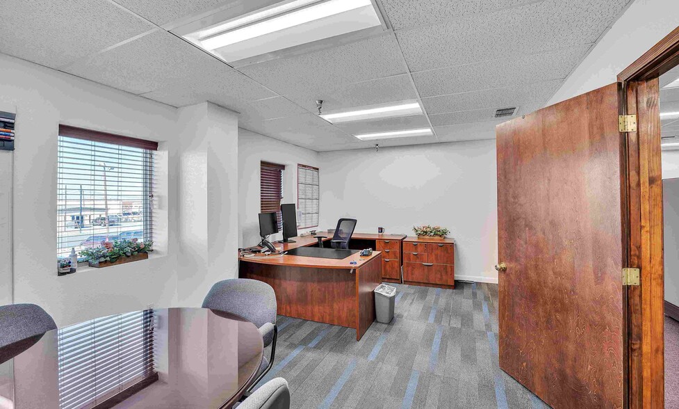More Photos Of 4242 Baldwin Blvd, Corpus Christi Manufacturing For Lease