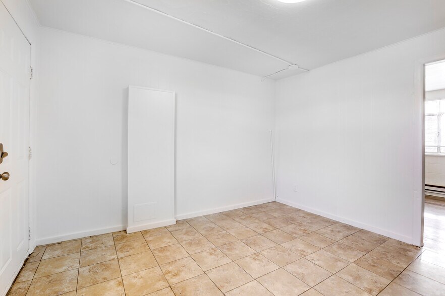 More Photos Of 636 S Quitman St, Denver Apartments For Sale