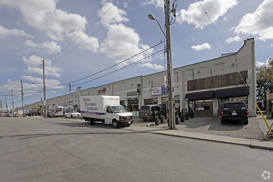 More Photos Of 181-229 Geary Ave, Toronto Light Manufacturing For Lease