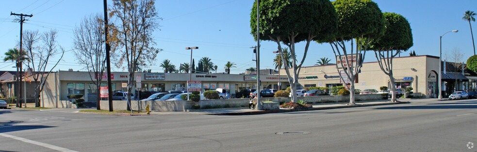 More Photos Of 300-322 W Valley Blvd, Alhambra Freestanding For Lease