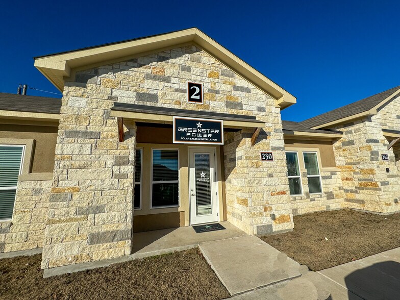 More Photos Of 1000 Gattis School Rd, Round Rock Medical For Lease