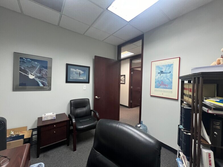 More Photos Of 21620-21628 Midland Dr, Shawnee Office For Sale