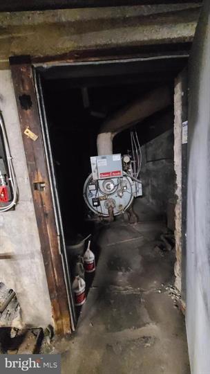 More Photos Of 3114 Hoffman St, Harrisburg Warehouse For Sale