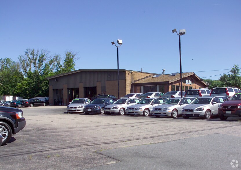 More Photos Of 157 Washington St, Foxborough General Retail For Sale