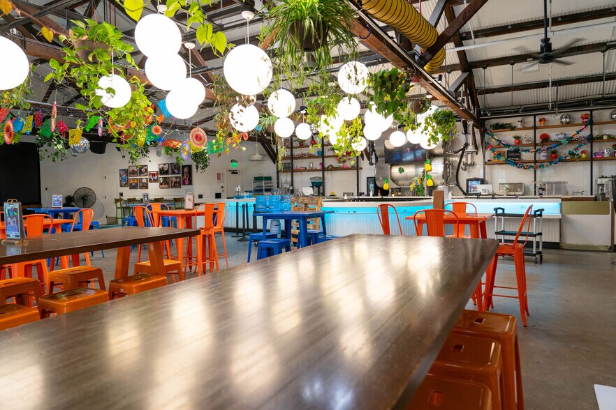 More Photos Of 216 S Alameda St, Los Angeles Warehouse For Sale