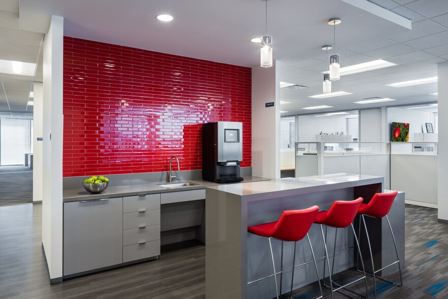 More Photos Of 12140 Wickchester Ln, Houston Office For Lease