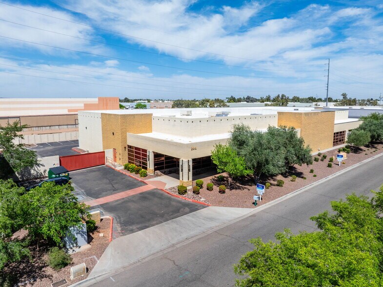 Primary Photo Of 264 S Hamilton Pl, Gilbert Warehouse For Lease