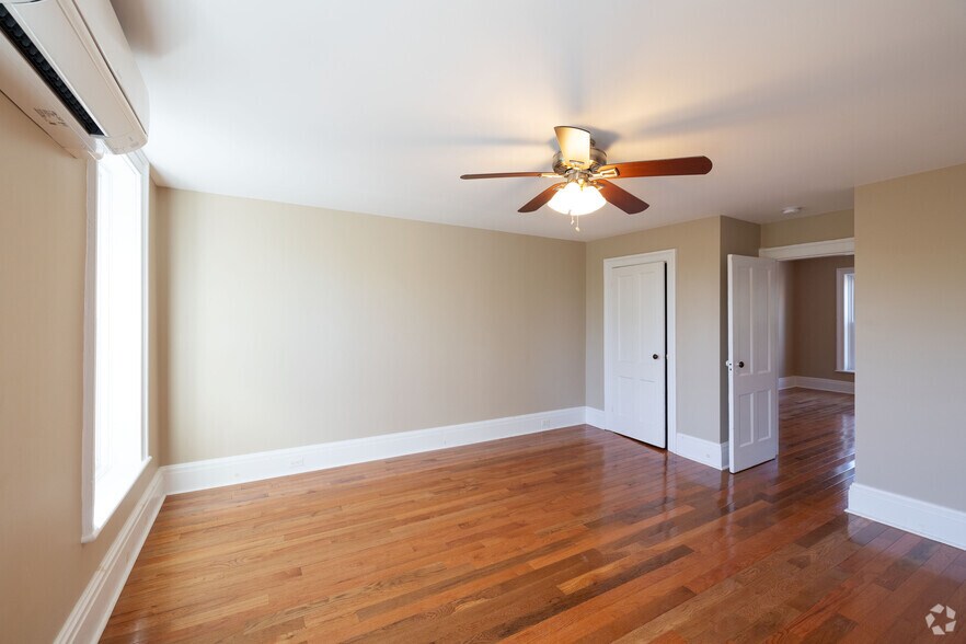 More Photos Of 458 Broadway, Kingston Storefront Retail Residential For Sale