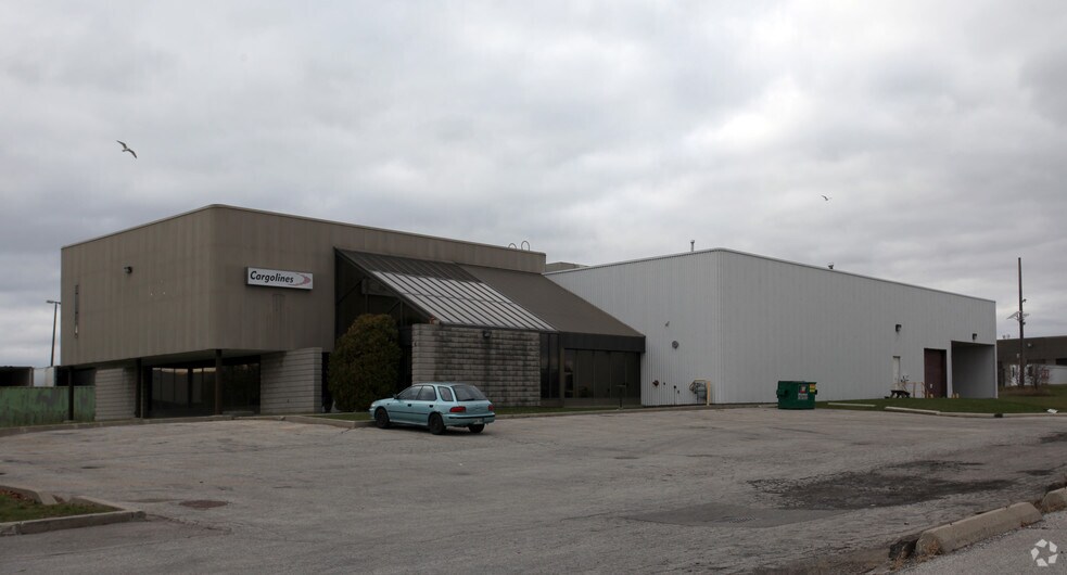Primary Photo Of 6 Baker Rd, Brampton Warehouse For Lease