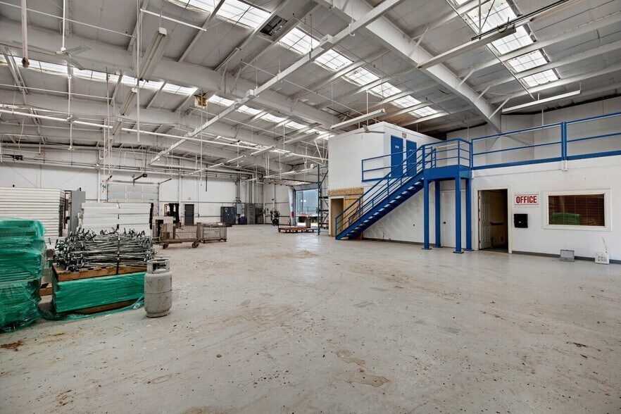 More Photos Of 200 Sioux Ave, Simla Manufacturing For Sale