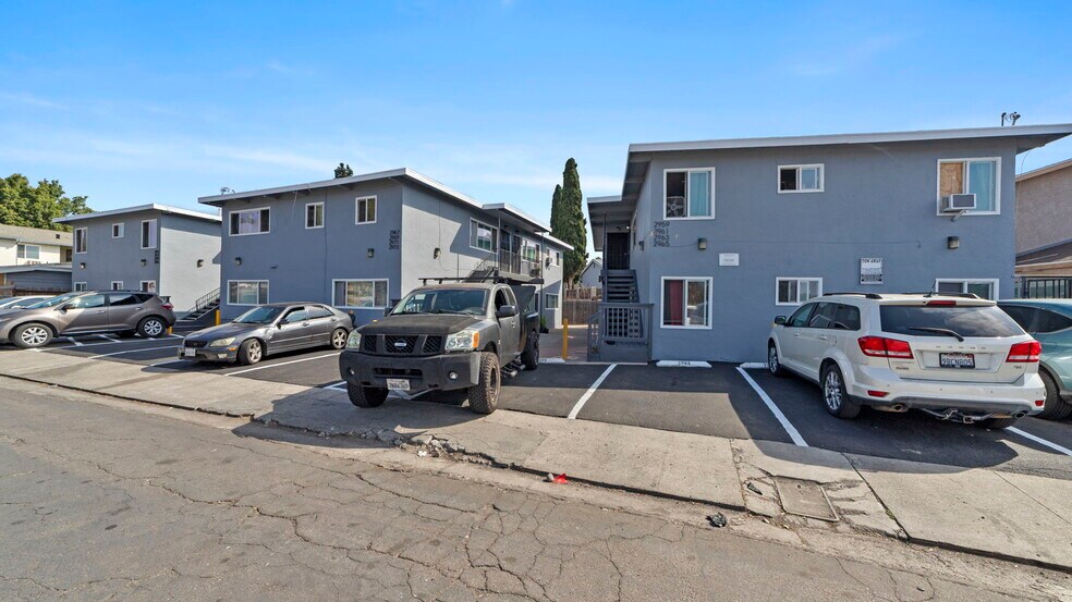 More Photos Of 2959-2981 54th St, San Diego Apartments For Sale