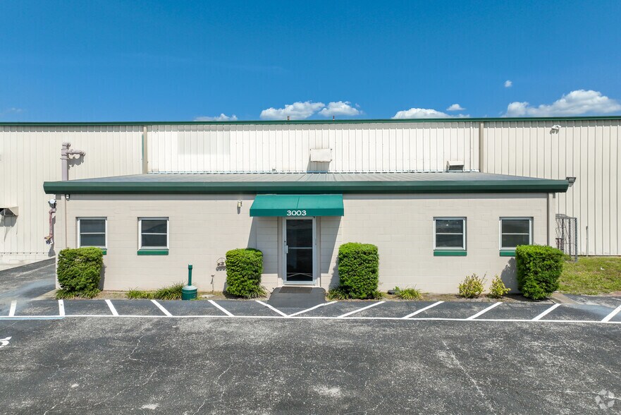 More Photos Of 3003 Pennington Dr, Orlando Manufacturing For Lease