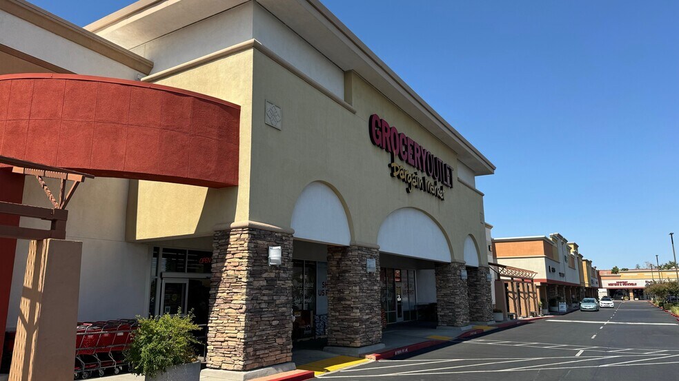 More Photos Of 380-446 Harding Blvd, Roseville Unknown For Lease