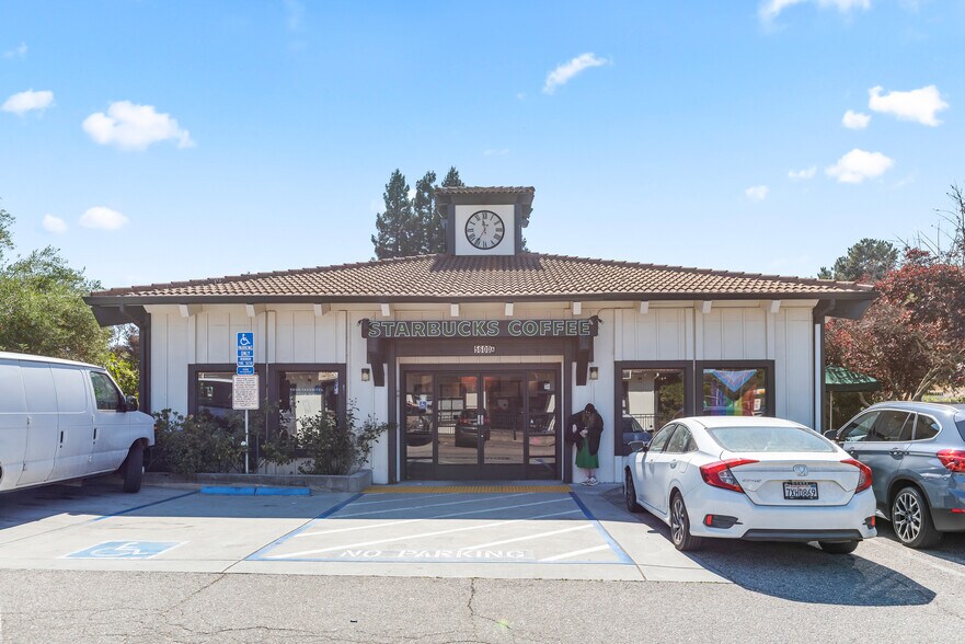 More Photos Of 14 Victor Sq, Scotts Valley Unknown For Lease