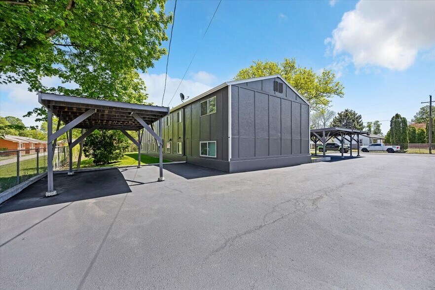 More Photos Of 1625 Shoup Ave E, Twin Falls Apartments For Sale