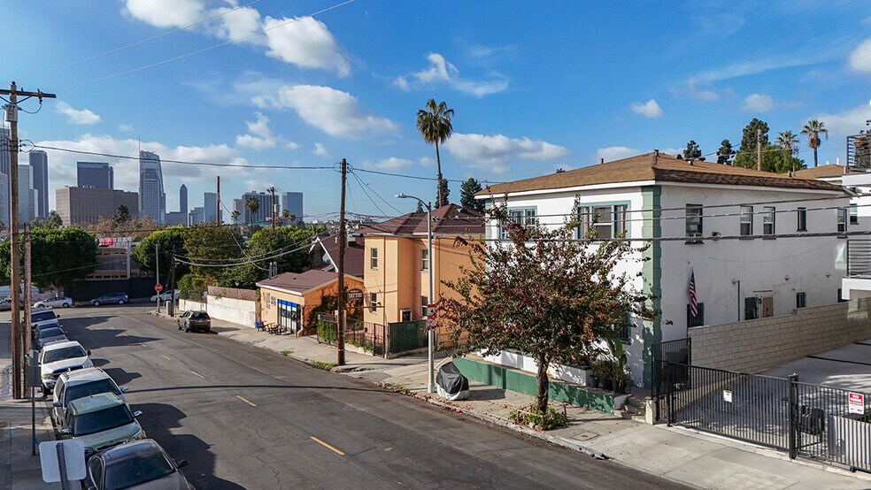 More Photos Of 817-823 Centennial St, Los Angeles Apartments For Sale
