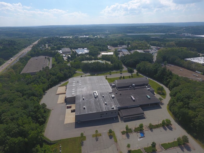 More Photos Of 5-9 Latti Farm Rd, Millbury Warehouse For Lease