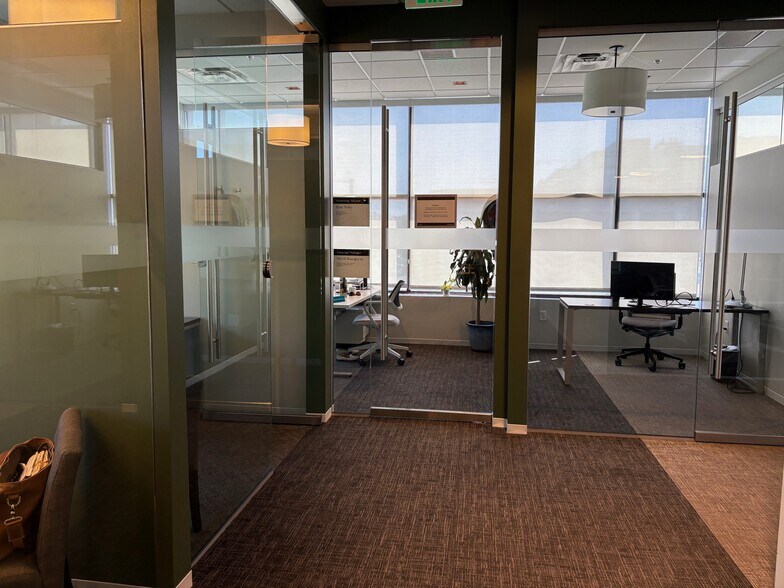 More Photos Of 103-201 University Blvd, Denver Unknown For Lease