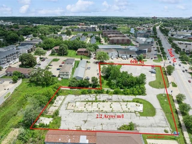 More Photos Of 605 2nd Street, Coralville Land For Sale