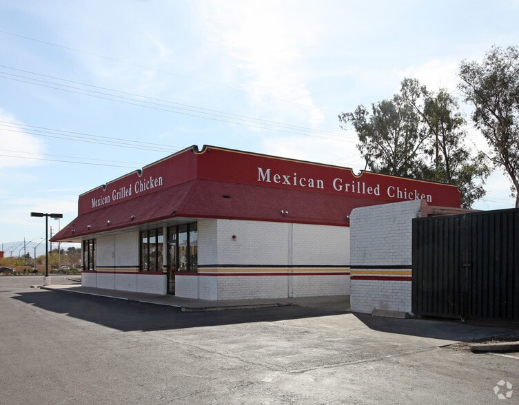 More Photos Of 4001 N Oracle Rd, Tucson Fast Food For Lease