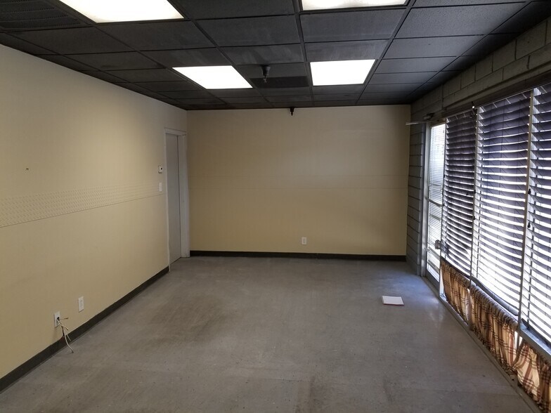 More Photos Of 1155 Watson Way, Sparks Warehouse For Lease