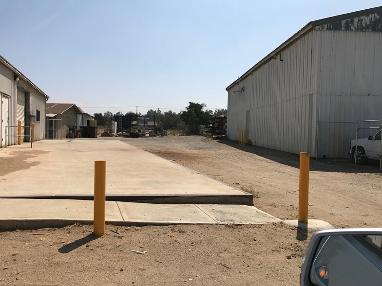 More Photos Of 8864 Jurupa Rd, Jurupa Valley Warehouse For Sale