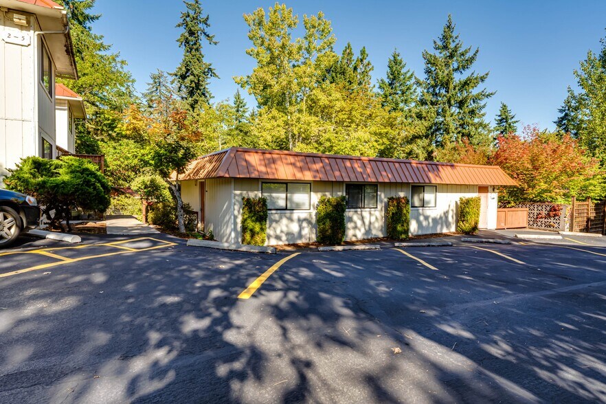 More Photos Of 5477 Donald St, Eugene Apartments For Sale