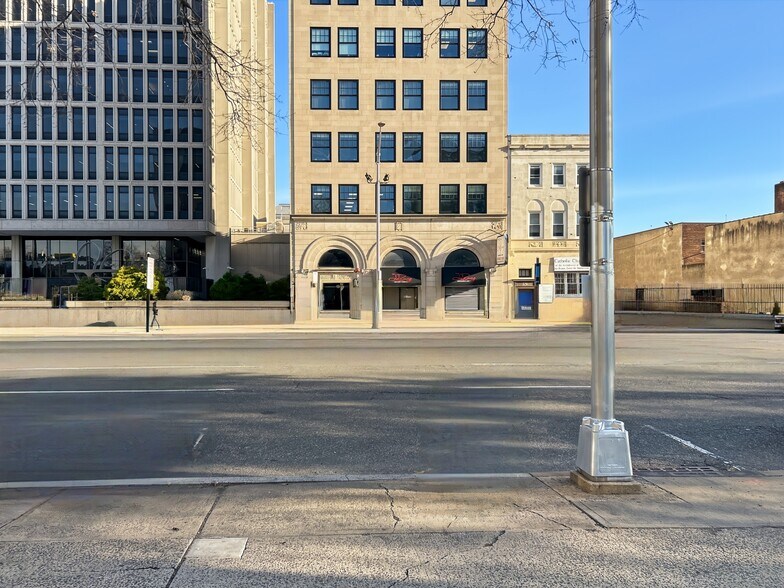 More Photos Of 972-974 Broad St, Newark Coworking Space