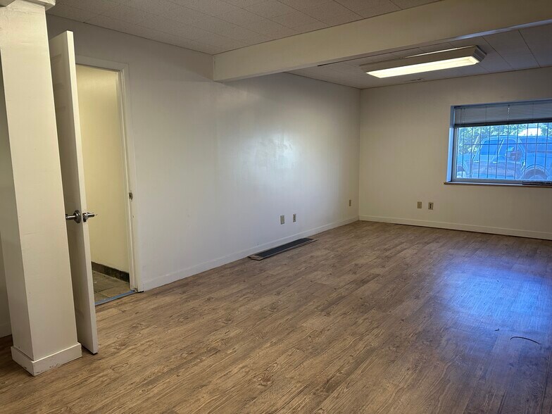More Photos Of 229 W Harris Ave, Salt Lake City Warehouse For Sale