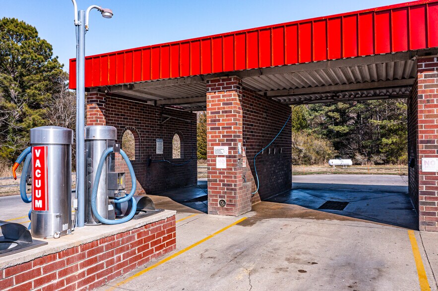 More Photos Of 1843 George Washington Memorial Hwy, Gloucester Point Carwash For Sale