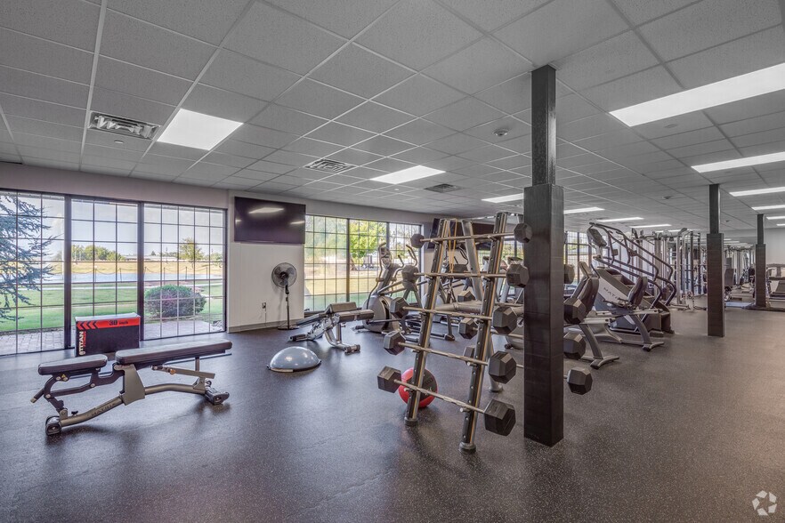 More Photos Of 701 Cedar Lake Blvd, Oklahoma City Office For Lease