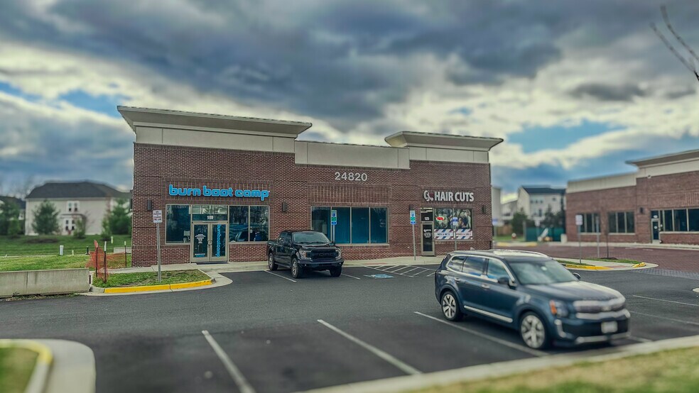 More Photos Of 24821 Community Corner Plz, Aldie Freestanding For Lease