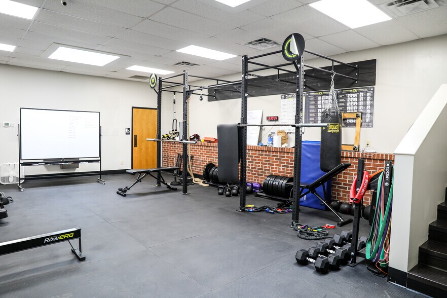 More Photos Of 4695 S Atlanta Rd, Smyrna Office For Sale