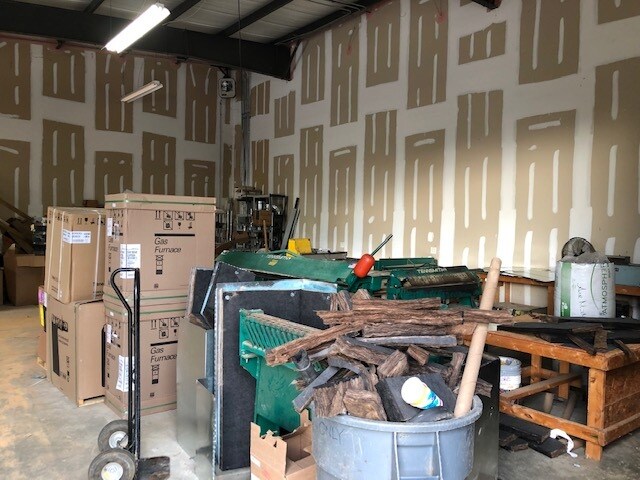 More Photos Of 1013 Pea Ridge Rd, New Hill Warehouse For Sale