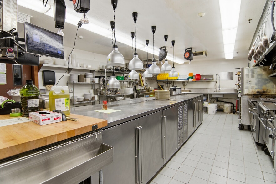 More Photos Of 107 Sacramento St, Nevada City Restaurant For Sale