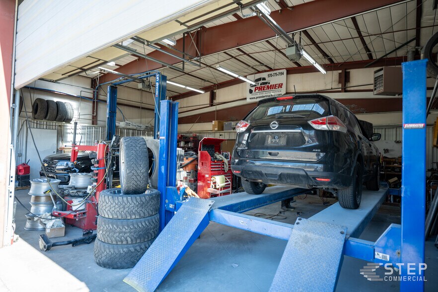 More Photos Of 2329 8th Ave, Greeley Auto Dealership For Sale