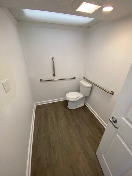 More Photos Of 1-5 Broadway, Bangor Apartments For Sale